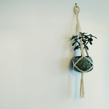 Load image into Gallery viewer, Macrame Course for 6 people: Brighton
